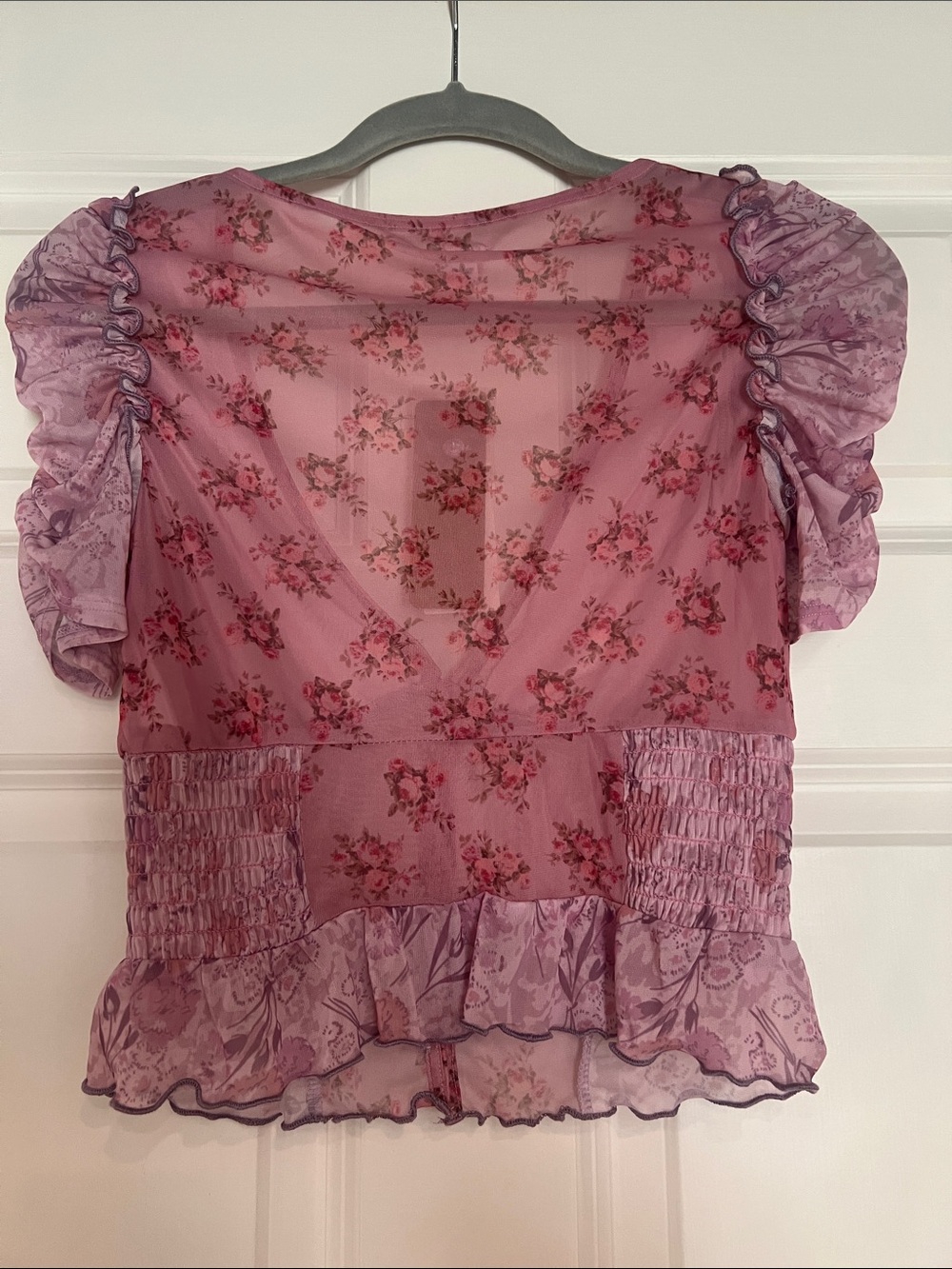 Floral Pink Button-Front Puff Sleeve Top - Picture 3 of 4